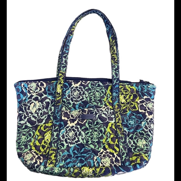 Vera Bradley Miller Travel bag in Sky Blue pattern  L Bag Carry On Handle SLOT - Picture 1 of 13